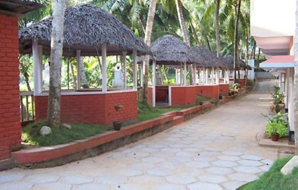 Panchavadi Ayurvedic Beach Resort Varkala Esterno foto